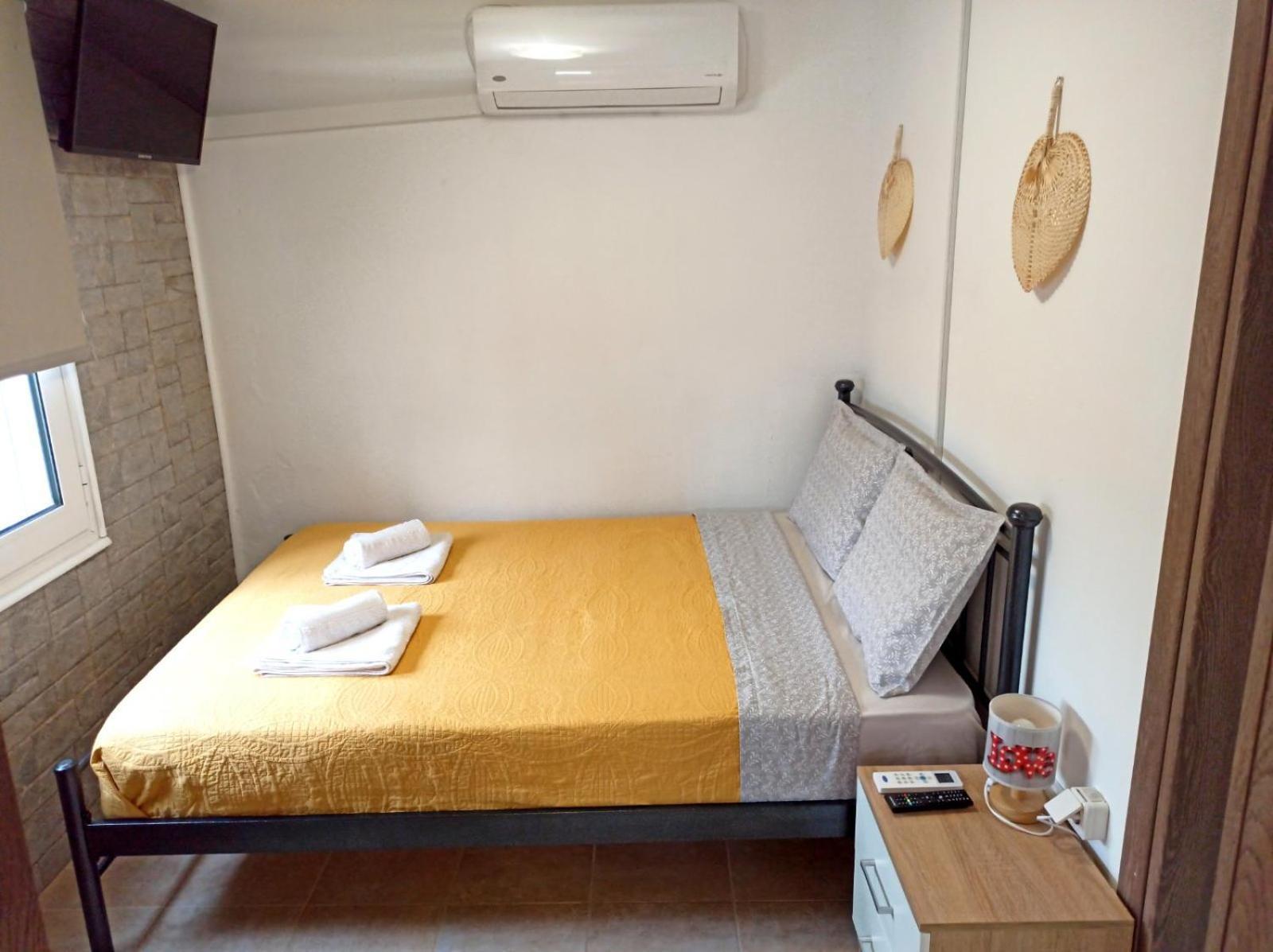 イラクリオンRenovated Loft Near The Centerアパートメント エクステリア 写真